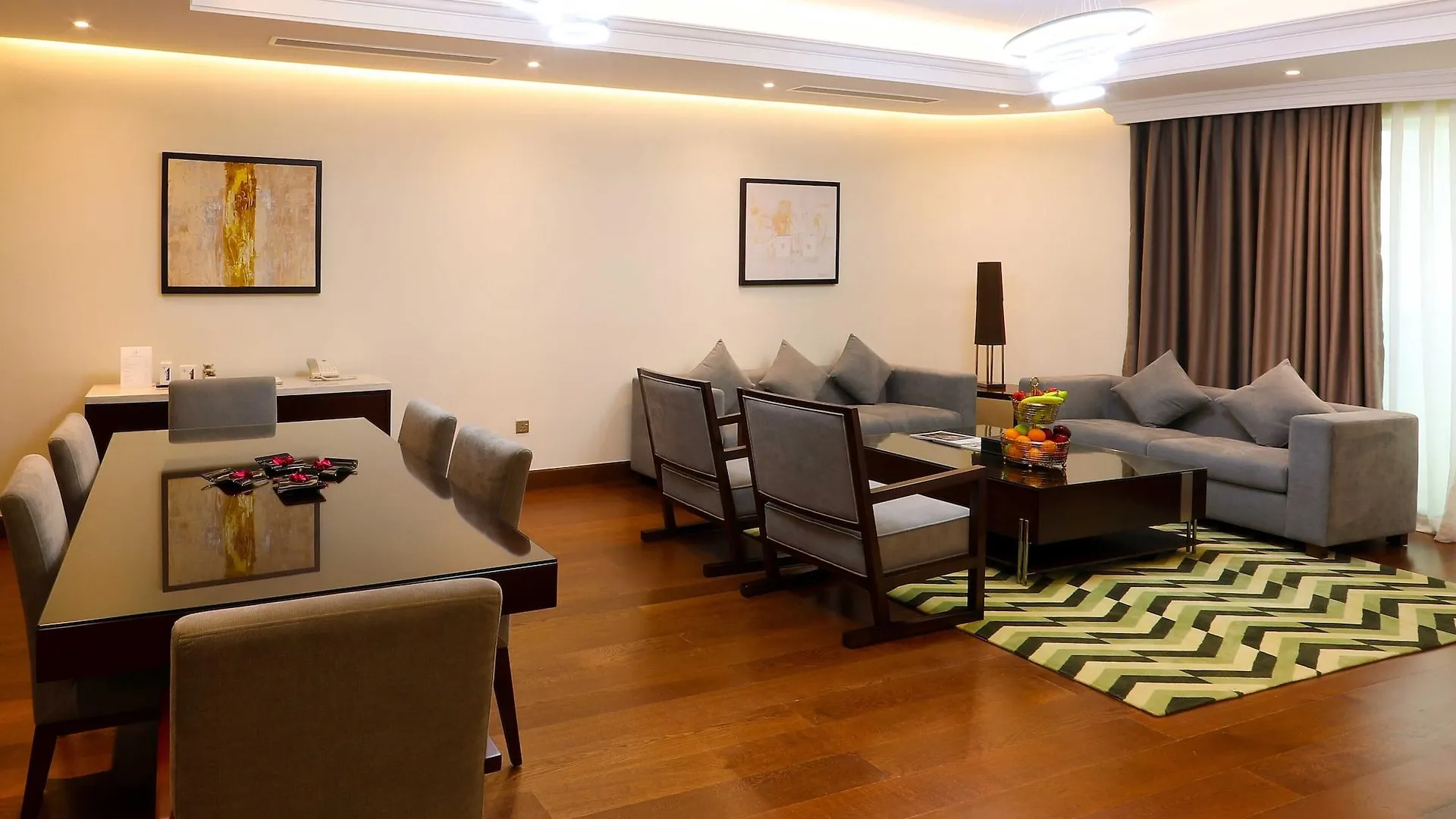 Number One Tower Suites Dubaï